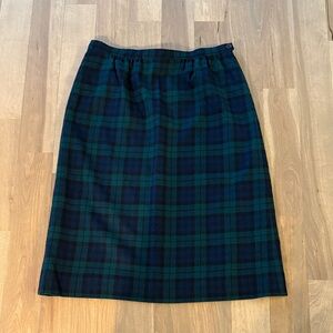 Vintage Pendleton Women's Blue and Green Plaid Pencil Skirt